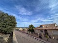 Villa spacieuse avec 7 chambres et piscine à Onil in Spanish Fincas