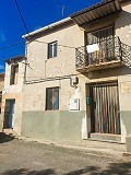 Perfect semi-detached house to renovate in Fortuna in Spanish Fincas