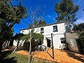 Schönes Landhaus mit Pool in Almansa in Spanish Fincas