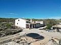 Maison de campagne de 5 chambres et 1 salle de bain à Caudete in Spanish Fincas