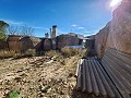 Maison de campagne de 5 chambres et 1 salle de bain à Caudete in Spanish Fincas