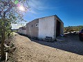 Casa de Campo de 5 Dormitorios y 1 Baño en Caudete in Spanish Fincas