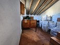 Maison de campagne de 5 chambres et 1 salle de bain à Caudete in Spanish Fincas