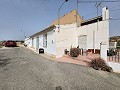 Stadthaus mit 3 Schlafzimmern und 2 Bädern zur Modernisierung in Barinas in Spanish Fincas