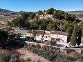 Grote villa aan de rand van Monovar, op loopafstand van de stad in Spanish Fincas
