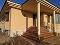 Excellent villa very close to Yecla in Spanish Fincas
