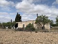 Landhuis met 4 slaapkamers, garage en zwembad in Spanish Fincas