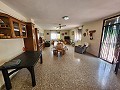 Nice house with open plan top floor walking distance to Villena in Spanish Fincas