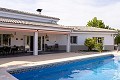 Belle villa avec piscine et maison d'amis à Biar in Spanish Fincas