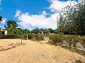 Maravillosa villa de 2 plantas en Castalla in Spanish Fincas