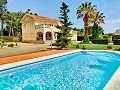 Amazing 6 bedroom 3 Bathroom Villa in Yecla in Spanish Fincas