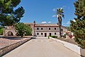 Traditionelles Bauernhaus mit 30 Schlafzimmern in Spanish Fincas