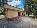 Large house with pool and tennis court in Spanish Fincas