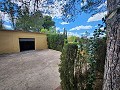 Großes Haus mit Pool und Tennisplatz in Spanish Fincas