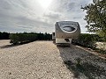 Camping privado con casa de 4 habitaciones in Spanish Fincas