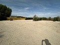 Entreprise de camping avec une maison de 4 chambres in Spanish Fincas