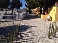 Camping privado con casa de 4 habitaciones in Spanish Fincas