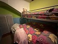 Privécamping met een huis met 4 slaapkamers in Spanish Fincas