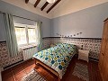 Privécamping met een huis met 4 slaapkamers in Spanish Fincas