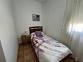 Hermosa villa de tres dormitorios con apartamento independiente de un dormitorio in Spanish Fincas