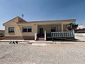 Villa with outbuildings in Abanilla in Spanish Fincas