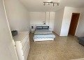 Luxe villa met 3 slaapkamers in Elda met een prachtig gastenverblijf met 3 slaapkamers en 3 badkamers in Spanish Fincas