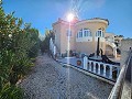 Maison de 2 chambres et 2 salles de bains avec piscine commune in Spanish Fincas