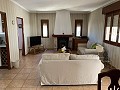 Atemberaubende 4-Schlafzimmer-Villa mit Pool in Caudete in Spanish Fincas