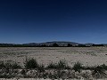 Impresionante villa de 4 dormitorios con piscina en Caudete in Spanish Fincas