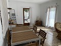 Atemberaubende 4-Schlafzimmer-Villa mit Pool in Caudete in Spanish Fincas