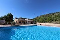 Casa H - Private und ruhige Villa in der Nähe von Yecla mit 4 großen Schlafzimmern + Pool in Spanish Fincas