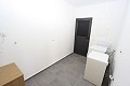 5 Jahre alter Neubau, mit 3 Schlafzimmern, 3 Bädern, großem Pool und Garage in Spanish Fincas