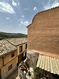 Massives Stadthaus in Teresa de Conferentes in Spanish Fincas