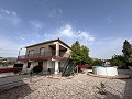 Chalet de 2 Plantas en Monóvar in Spanish Fincas