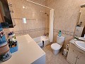 Villa de 3 dormitorios y 2 baños en Catral con piscina y acceso asfaltado in Spanish Fincas