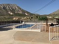 Villa with 3 Beds, large Pool & Summer Kitchen in Spanish Fincas