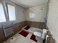 5 Schlafzimmer Bergdomizil in Biar, 38.000 m2 Land in Spanish Fincas