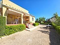 Villa mit wunderschöner Aussicht in Caudete in Spanish Fincas