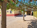 Villa mit wunderschöner Aussicht in Caudete in Spanish Fincas