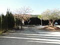 Maravillosa villa con piscina y jardin en Pinoso in Spanish Fincas