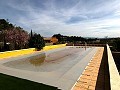 Villa avec 3 chambres, grande piscine et à pied de la ville in Spanish Fincas