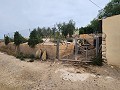 Grande maison de campagne de 200 ans avec piscine in Spanish Fincas