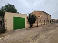 Gran casa de campo de 200 años de antigüedad con piscina in Spanish Fincas