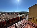 Stadthaus mit 4 Schlafzimmern und 3 Bädern in Salinas in Spanish Fincas