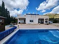 Maison de 3 chambres avec 15kw solaire avec de grandes pièces in Spanish Fincas