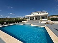 Magificent 5 Bedroom 4 Bathroom Villa in Spanish Fincas