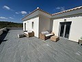 Wunderschöne Villa mit 5 Schlafzimmern und 4 Bädern in Spanish Fincas