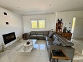 Magnífica villa de 5 dormitorios y 4 baños in Spanish Fincas