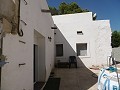 Renovated country house 4 km from Yecla in Spanish Fincas