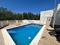 Casa de campo con piscina e increibles vistas en Sax in Spanish Fincas